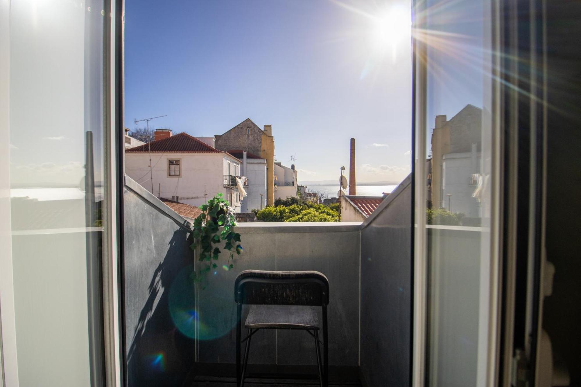 Loios And * Lisbon