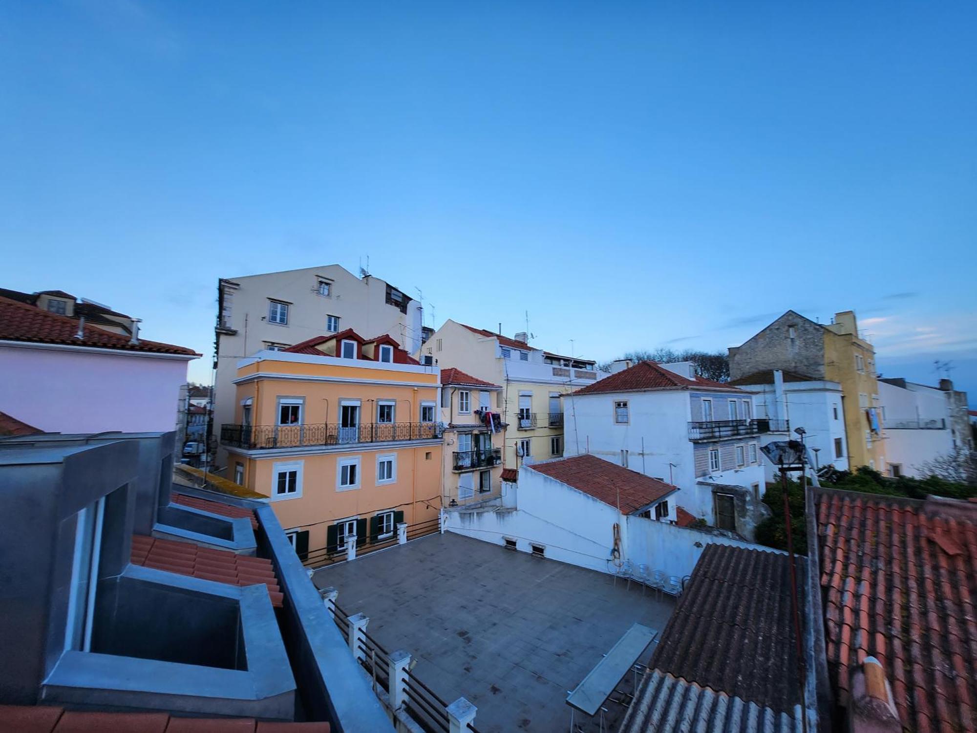 Loios And Apart-hotel *